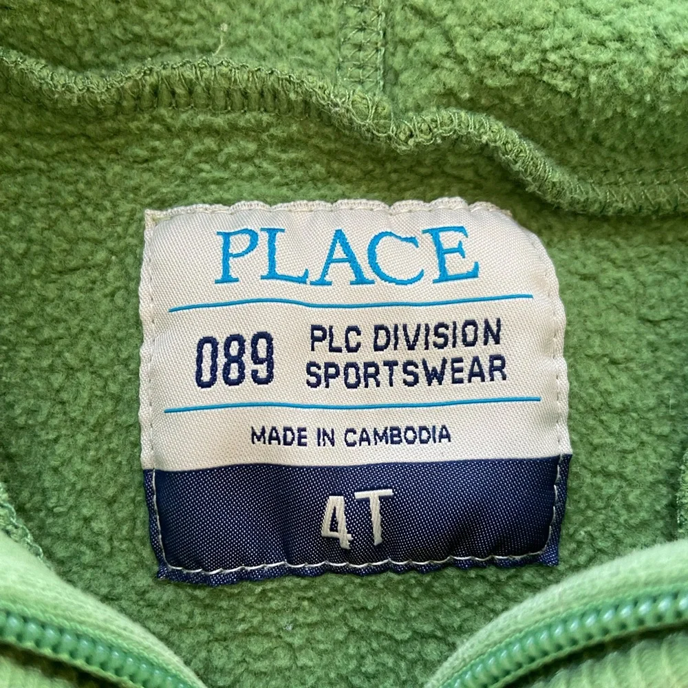 The Children’s Place Green Football Quarter Zip Hoodie “GRID IRON” Graphics 4T
